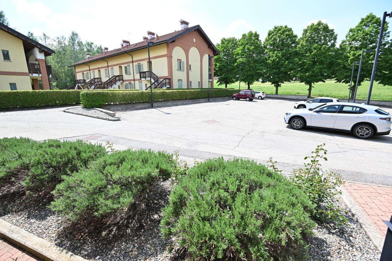 Aura Loving Home Con 4 Posti Letto, Cucina Completa, Terrazzo Ed Un Grande Parco Verde Serravalle d'Asti Εξωτερικό φωτογραφία